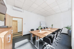 Offices to let in RM2 Offices  - Radnóti Miklós utca