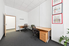Offices to let in RM2 Offices  - Radnóti Miklós utca