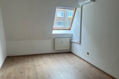 Offices to let in IV. Office and warehouse for rent on Csányi László Street near the center of Újpest