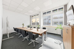 Offices to let in RM2 Offices  - Radnóti Miklós utca