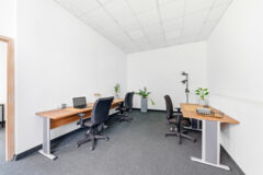 Offices to let in RM2 Offices  - Radnóti Miklós utca
