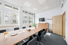 Offices to let in RM2 Offices  - Radnóti Miklós utca