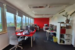 Offices to let in YACHT Office Building