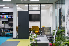 Offices to let in Canada Square