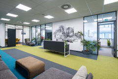 Offices to let in Canada Square