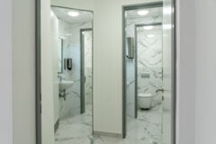 Offices to let in Vivax Kft