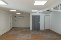 Offices to let in Vivax Kft