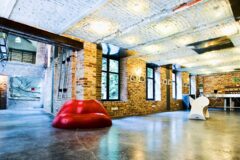 Offices to let in Loffice Irodaház - Salétrom