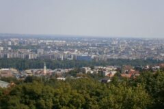 Offices to let in Kiadó  II. Vihorlát utcában lévő 245 nm –es önálló családi ház irodának