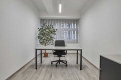 Offices to let in Medimpex Irodaház