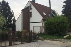 Offices to let in Kiadó  II. Vihorlát utcában lévő 245 nm –es önálló családi ház irodának