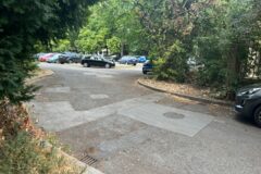 parkolás