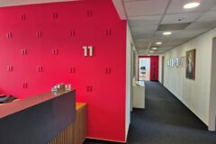 Offices to let in YACHT Office Building