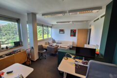 Offices to let in YACHT Office Building