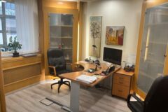 Offices to let in 96-square-meter furnished office for rent at the beginning of Lajos út