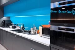 Offices to let in H2Offices- 1. emelet