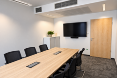 Offices to let in DBH Serviced Office Residence