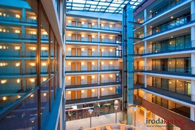 Mazda renews lease at Infopark I