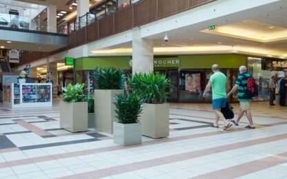 New brands, more visitors and family fashion programs in Campona