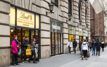 This spring Lindt opens its new retail store in Budapest