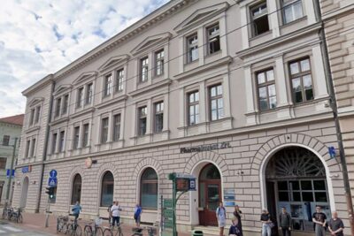 Kiadó Irodahelyiség