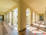 Offices to let in FBG Center