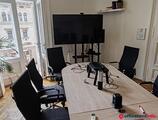 Offices to let in Sum András