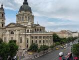 Offices to let in Sum András