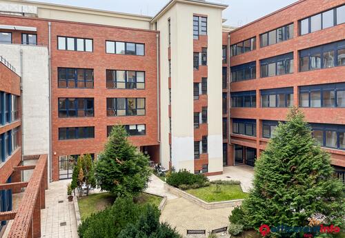 Offices to let in Flexible workspace in Regus Szepvölgyi Office Park