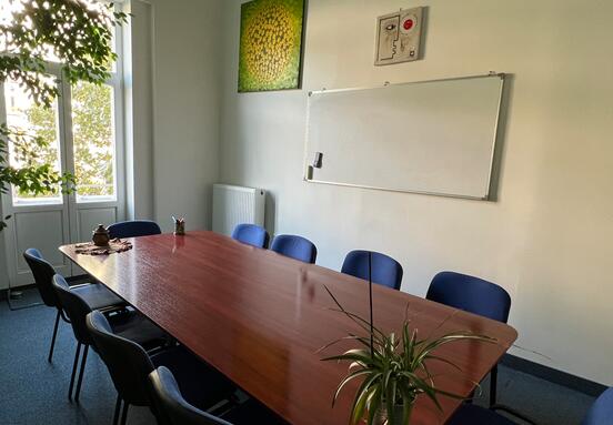 Immediately available, fully furnished and equipped, central downtown modern office