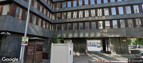 Street View: Academia Irodaház