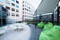 Offices to let in myhive Thirteen (Globe)