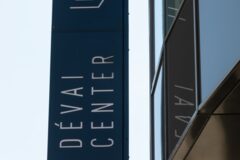 Offices to let in Dévai Center