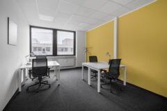 Offices to let in Discover many ways to work your way in  Regus Madarász Office Park