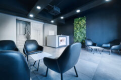 Offices to let in Alfa HUB Office 4